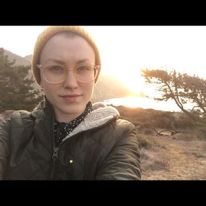 Meet your Posher, Araya